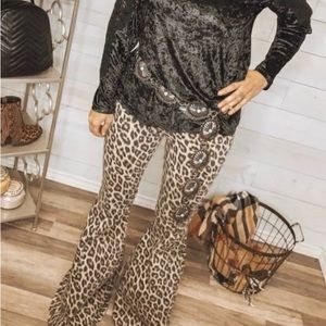 NWT’s Judy Blue leopard bells